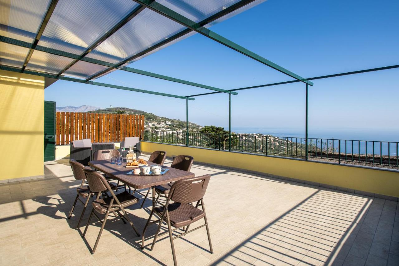 Ferienwohnung Magdalene'S House - Sea View Terrace Massa Lubrense Exterior foto